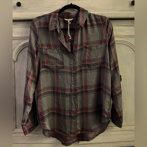 Lucky Brand Tops - Lucky Brand Grey & Red Plaid Boyfriend Button Up Super Soft